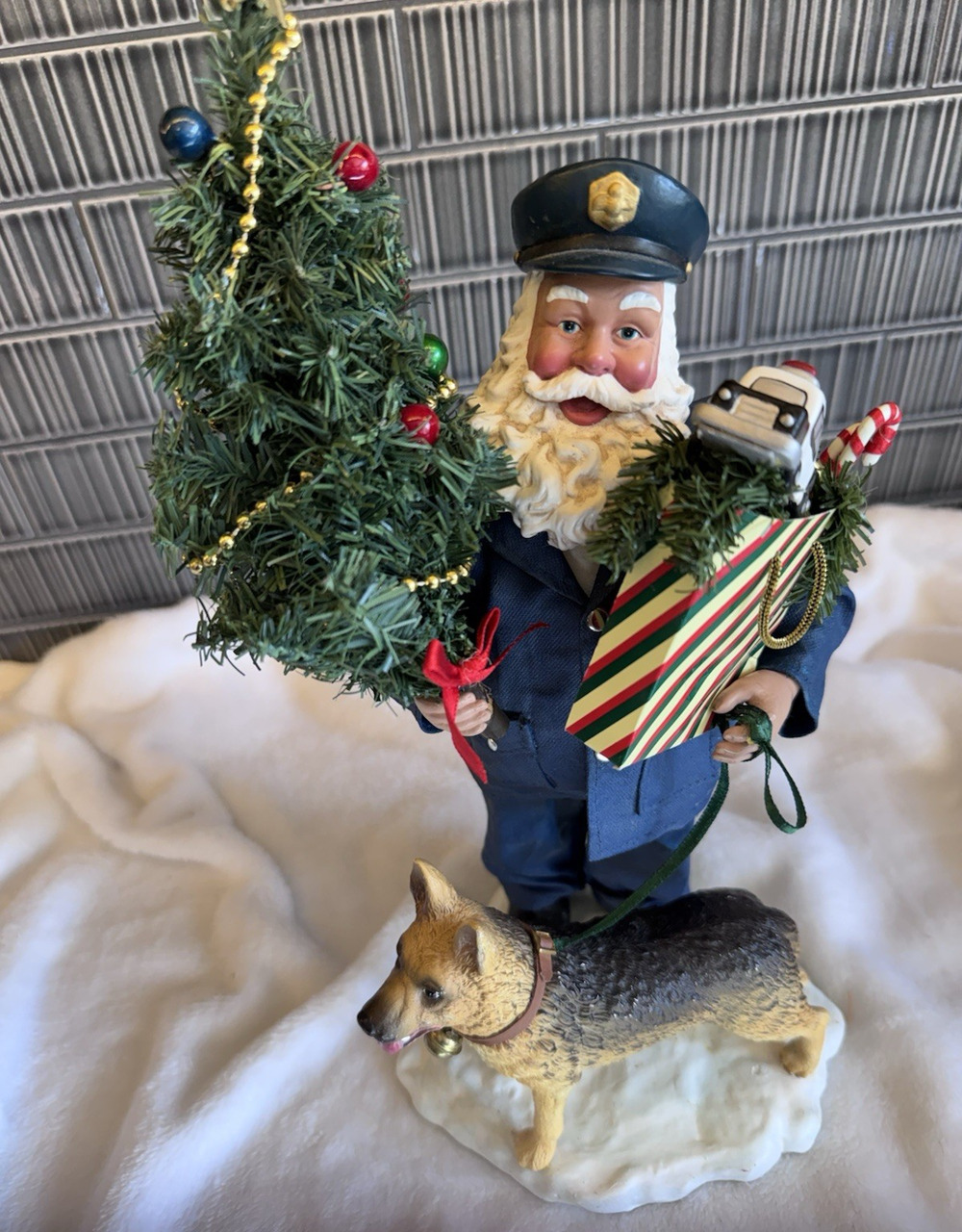 Possible Dreams Clothtique "Holiday Patrol Santa" Cop Policeman German Shepherd